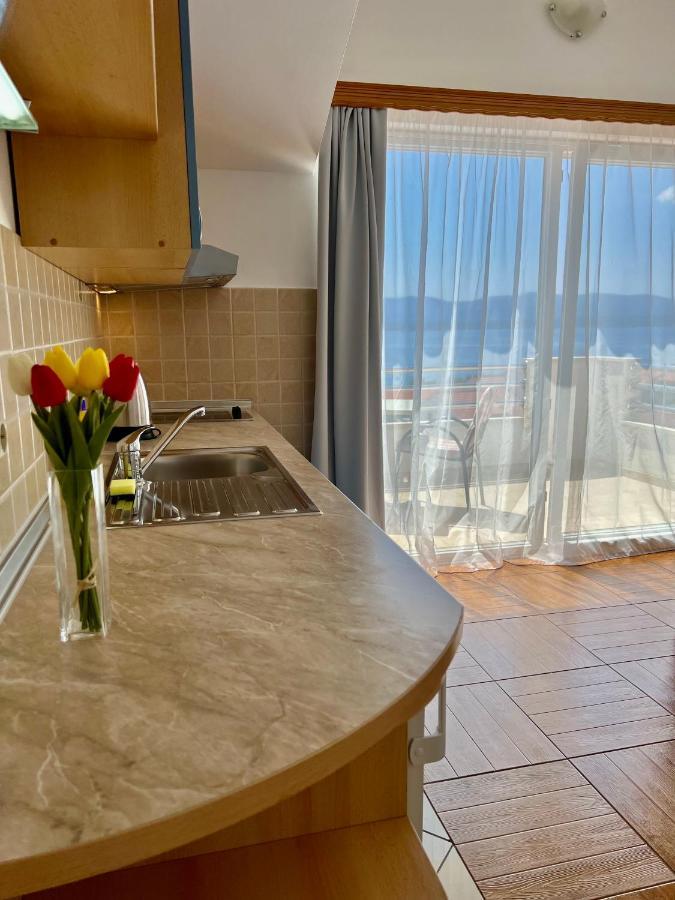 Guesthouse Vespera Bol Eksteriør billede